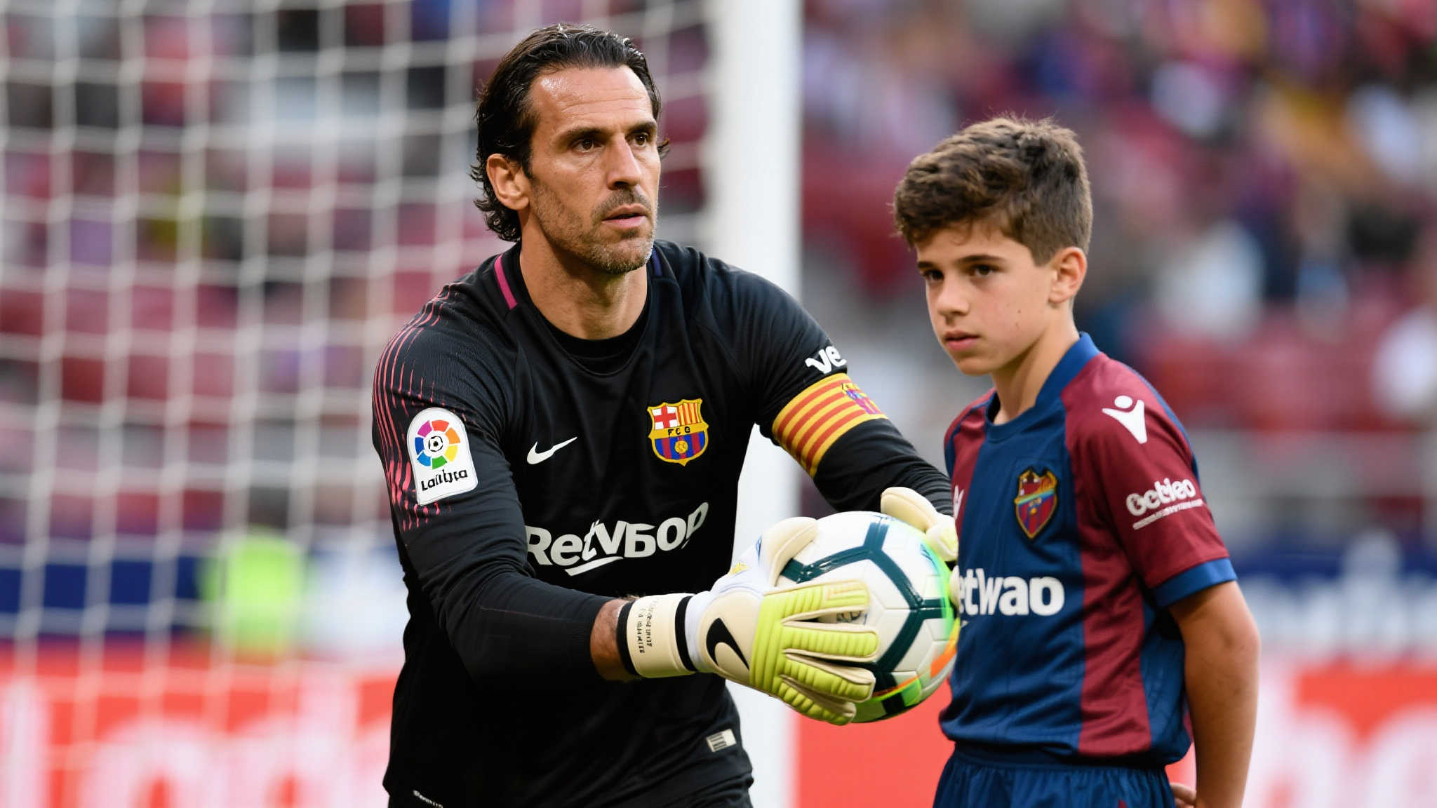 线防守的中 线防守的中